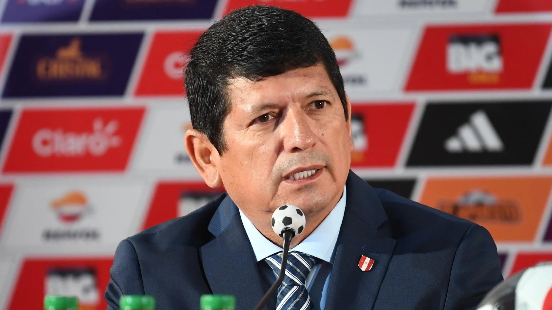 Luis Bolaños